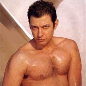 Meet your Posher, Ella